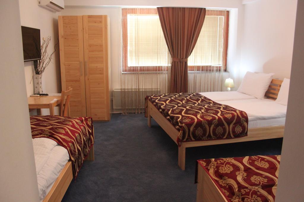 B&B Berr Сараево Екстериор снимка