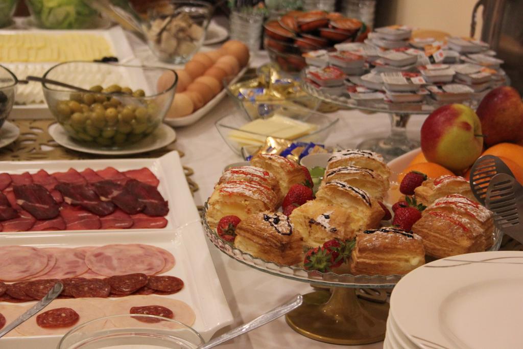 B&B Berr Сараево Екстериор снимка